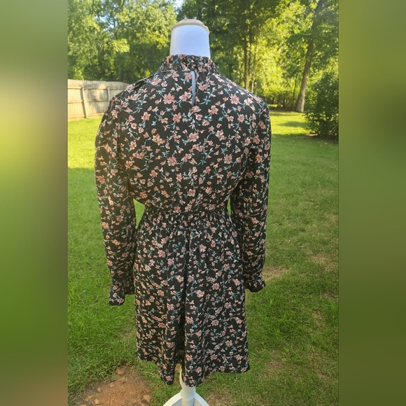 Large Floral Long Sleeve Dress Feminine Cottagecore Ruffle Flowy Peasant Smocked - Picture 4 of 6